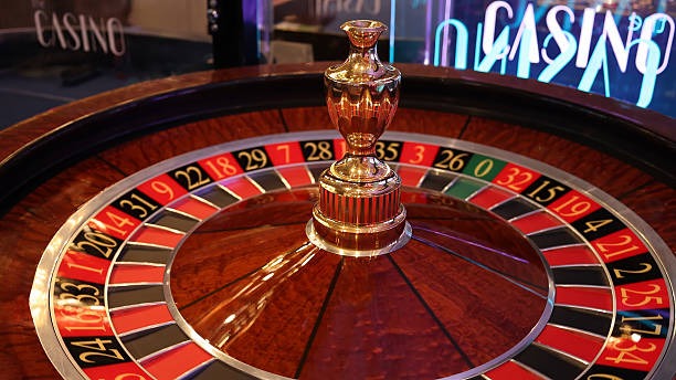 Live Score interface showing real-time match updates and odds on slot633 login